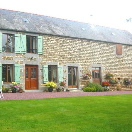 Le Rocher B&B Yvrandes Ngoại thất bức ảnh